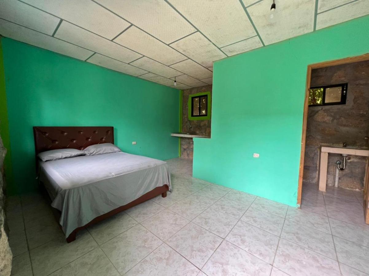 Hostal Eco-Aventura Montañita Buitenkant foto